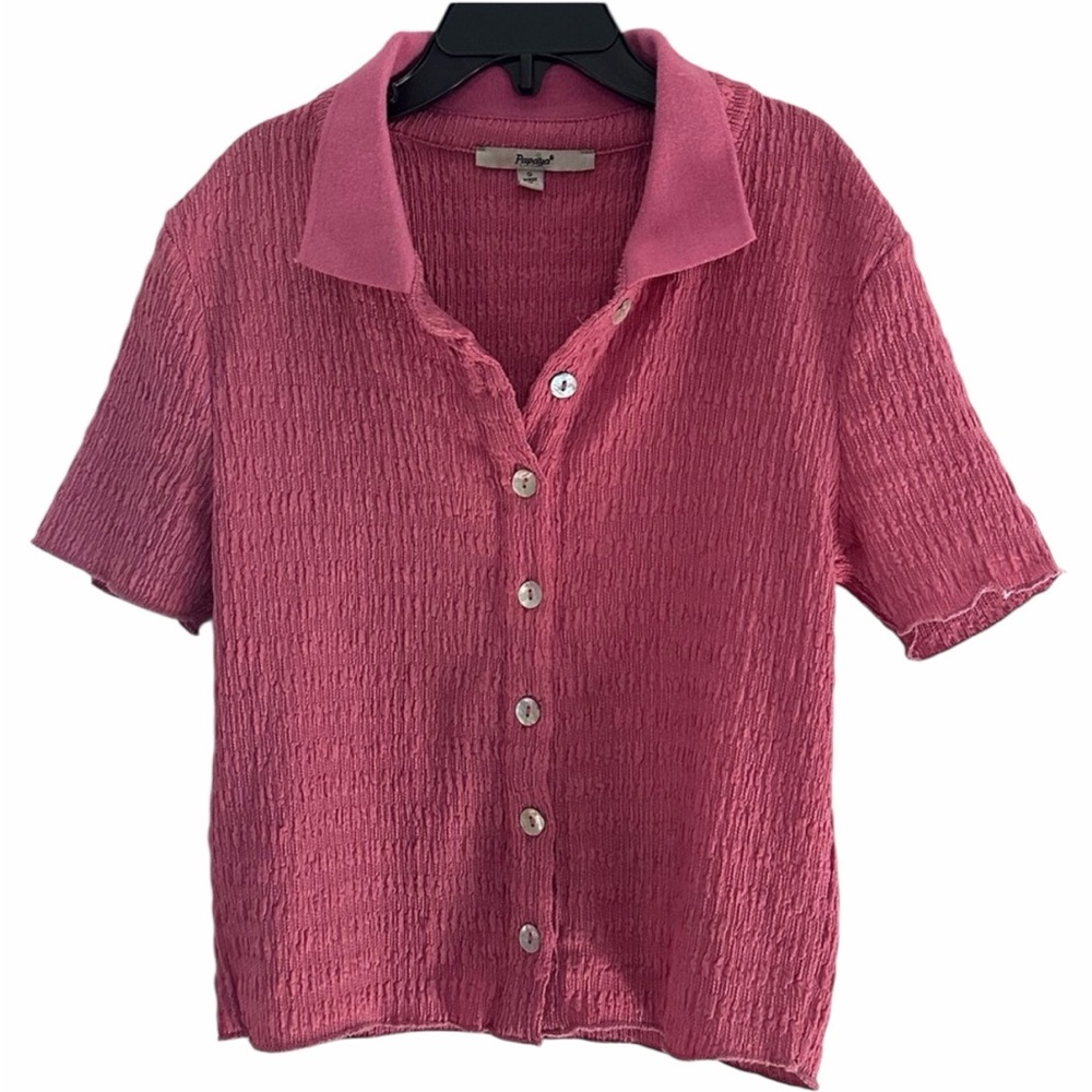 Papaya Women’s Pink Crinkle Button-Down Shirt - Size Small - Pre-Loved